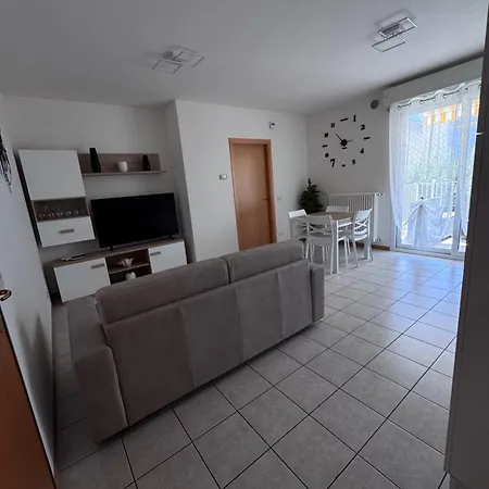 Apartment Oasi Di Chiara