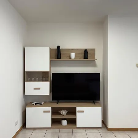 Oasi Di Chiara Apartment *